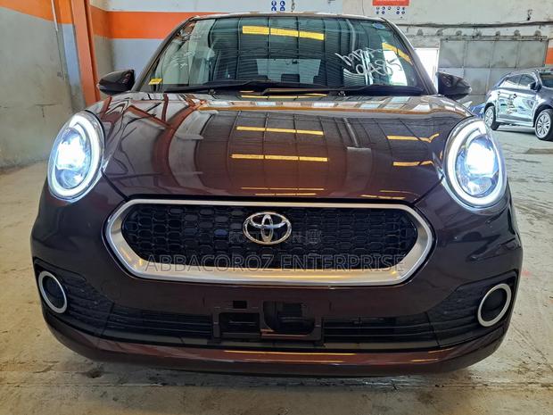 2017 Brown Toyota Passo 1.0 FWD - Efficient and Stylish Compact