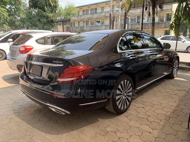 Mercedes-Benz E400 2017 Green