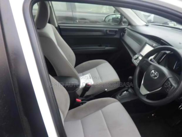 Toyota Axio 1.5 X 2WD 2017 Silver