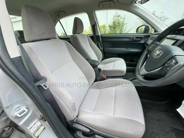 Toyota Axio 1.5 X 2WD 2017 Silver