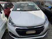 Peugeot 208 2017 White for sale