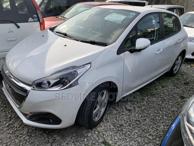 Peugeot 208 2017 White