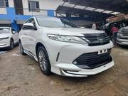 Toyota Harrier 2.0 4WD 2017 White for sale