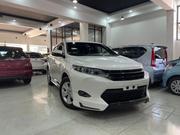 Toyota Harrier 2.0 2017 White for sale
