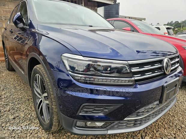 Volkswagen Tiguan 2019 Blue