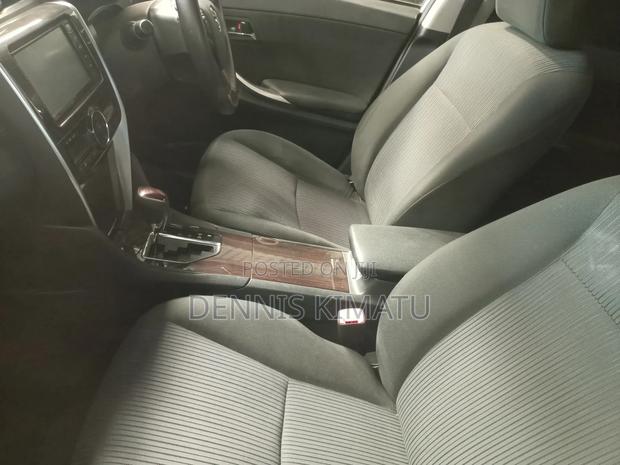 Toyota Allion 2017 Silver