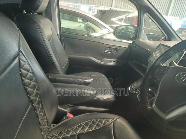 Toyota Voxy 2018 Black