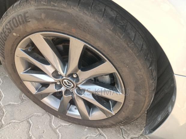 Mazda Atenza 2018 Silver