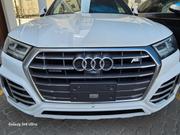 Audi Q5 2018 Off white for sale
