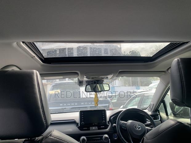 Toyota RAV4 XLE AWD 2019 Gray