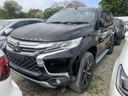 Mitsubishi Pajero Sport Exceed 2016 Black for sale