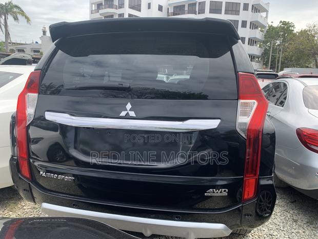 Mitsubishi Pajero Sport Exceed 2016 Black