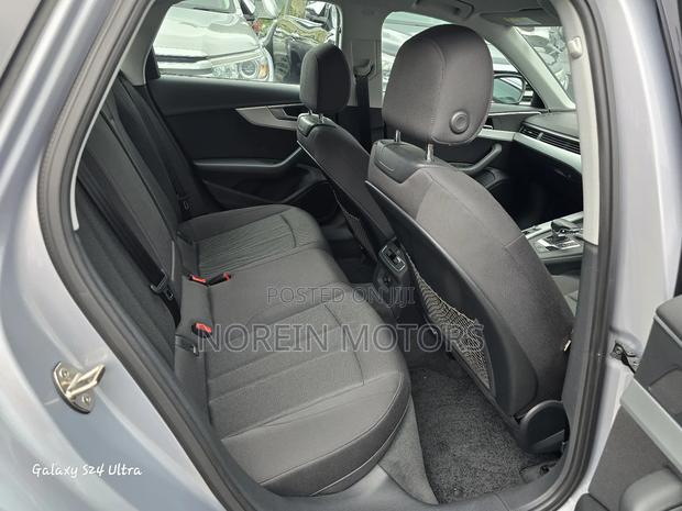 Audi A4 2017 Silver