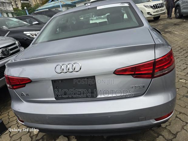 Audi A4 2017 Silver