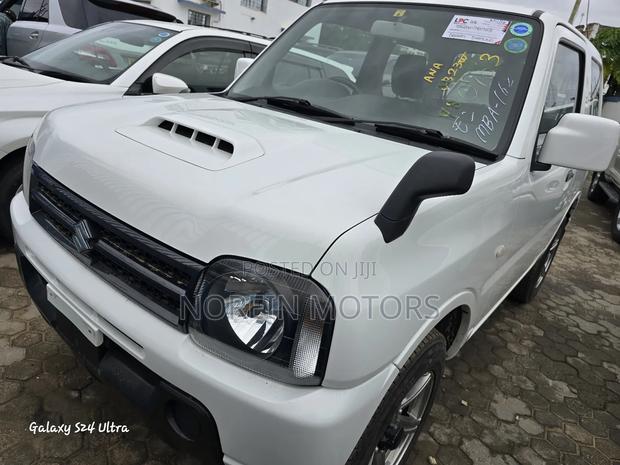 Suzuki Jimny 2017 White