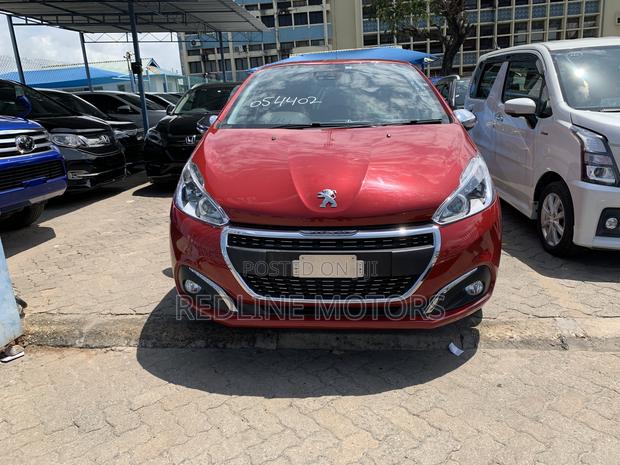 Peugeot 208 2017 Red