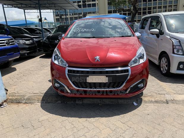 Peugeot 208 2017 Red