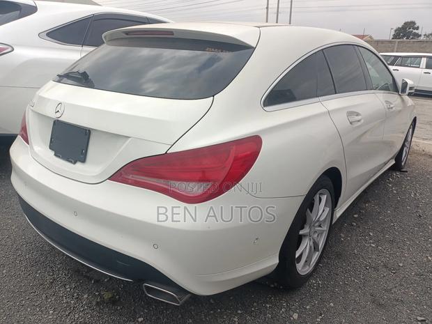 Mercedes-Benz CLA-Class CLA 180 Wagon 2015 White