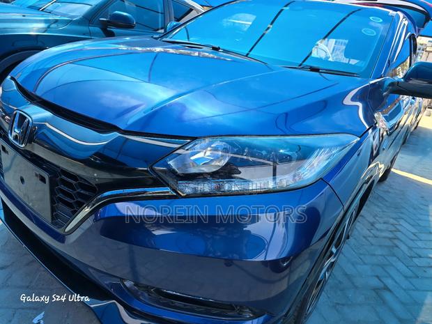Honda Vezel 2017 Blue