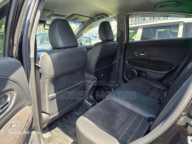 Honda Vezel 2018 Black