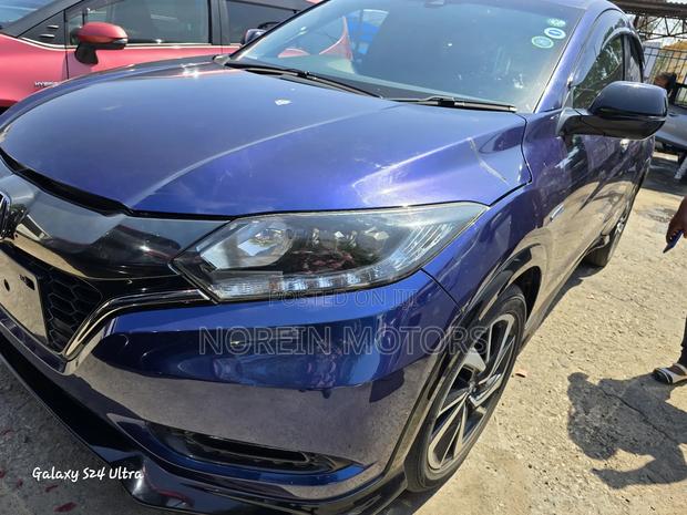 Honda Vezel 2018 Purple
