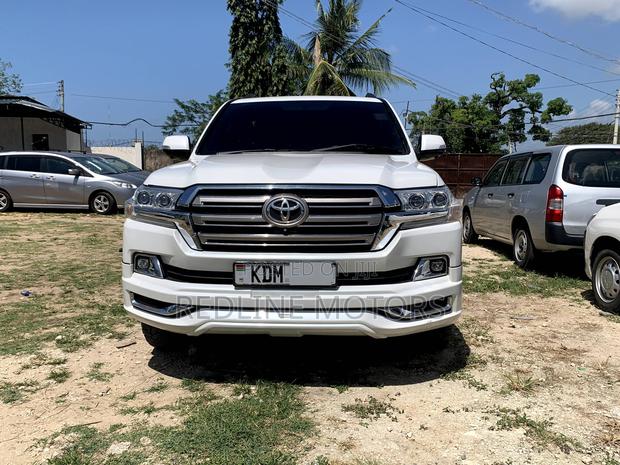 Toyota Land Cruiser 4.5 V8 VXR 2009 Pearl