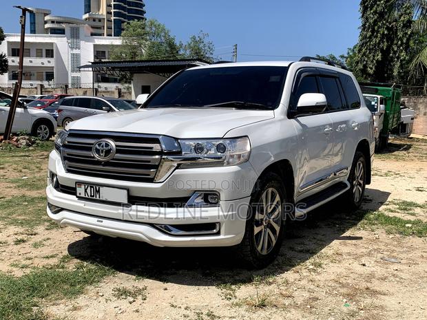 Toyota Land Cruiser 4.5 V8 VXR 2009 Pearl