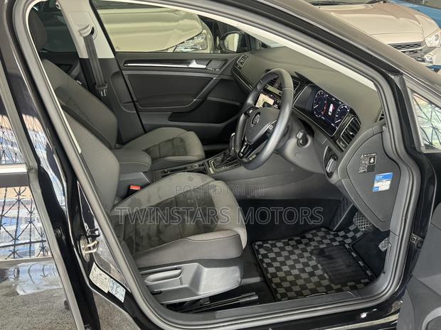 Volkswagen Golf 1.4T S FWD 2019 Black