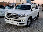 Toyota Land Cruiser 4.6 V8 ZX 2018 White for sale