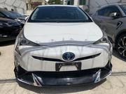 Toyota Prius Two Eco 2017 White for sale