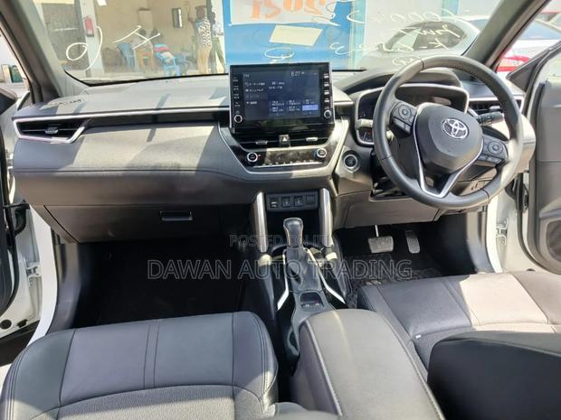 Toyota Corolla Cross 1.8 Petrol AWD 2021 White