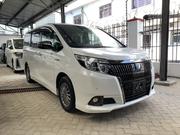 Toyota Esquire 1.8 FWD Hybrid (7 seater) 2017 Pearl for sale