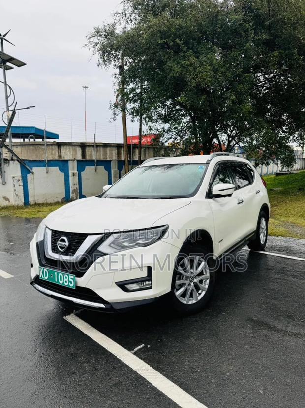 Nissan X-Trail 2018 White