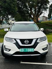 Nissan X-Trail 2018 White for sale