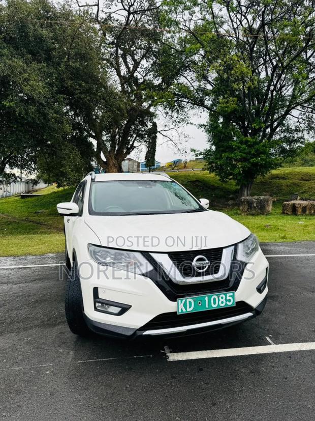 Nissan X-Trail 2018 White