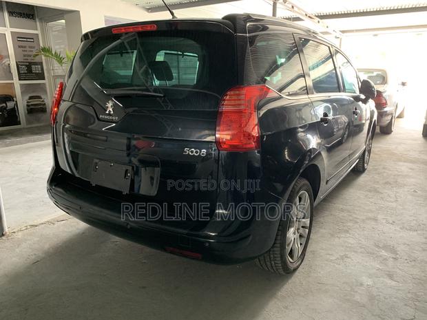 Peugeot 5008 1.2 PureTech Active 2016 Black
