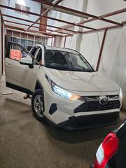 Toyota RAV4 XLE Premium AWD 2019 White for sale