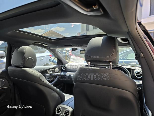 Mercedes-Benz E250 2019 Blue