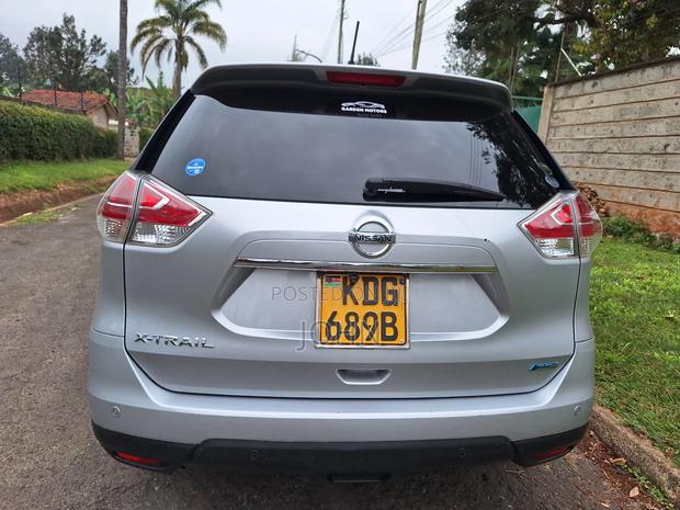 Nissan X-Trail 2.0 Petrol AWD 2015 Silver
