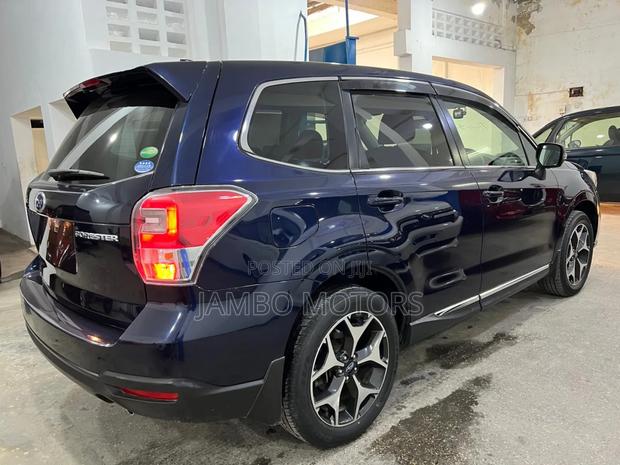 Subaru Forester 2.5i Premium AWD 2018 Blue