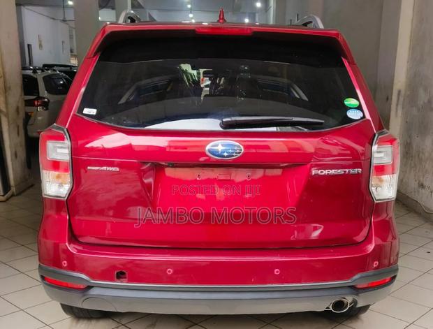 Subaru Forester 2.5i Premium AWD 2017 Red