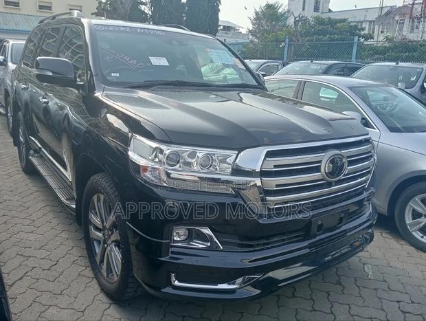 Toyota Land Cruiser 2018 Black