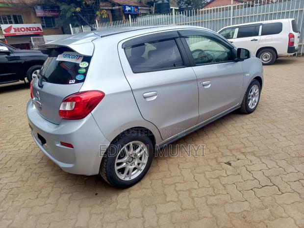Mitsubishi Mirage 2018 Silver
