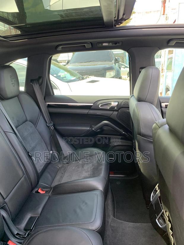 Mercedes-Benz B-Class 2017 Silver
