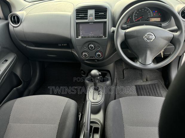 Nissan Latio 1.2 2018 Gray