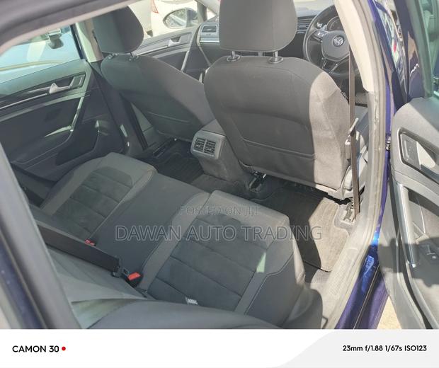 Volkswagen Golf 2017 Blue