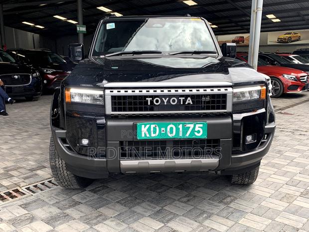Toyota Land Cruiser 2024 Black