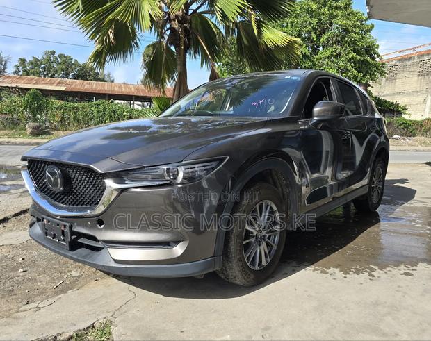 Mazda CX-5 Touring FWD 2018 Gray