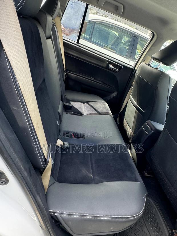 Toyota Corolla Fielder 2013 Pearl
