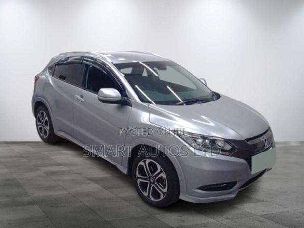 Honda Vezel 1.5 Hybrid 2WD 2017 Silver